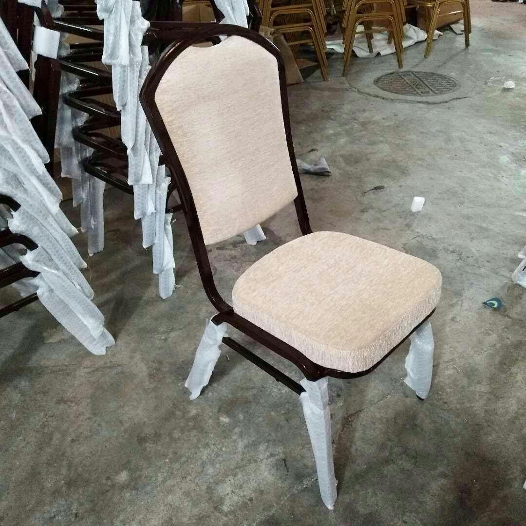 כסא 1.jpg