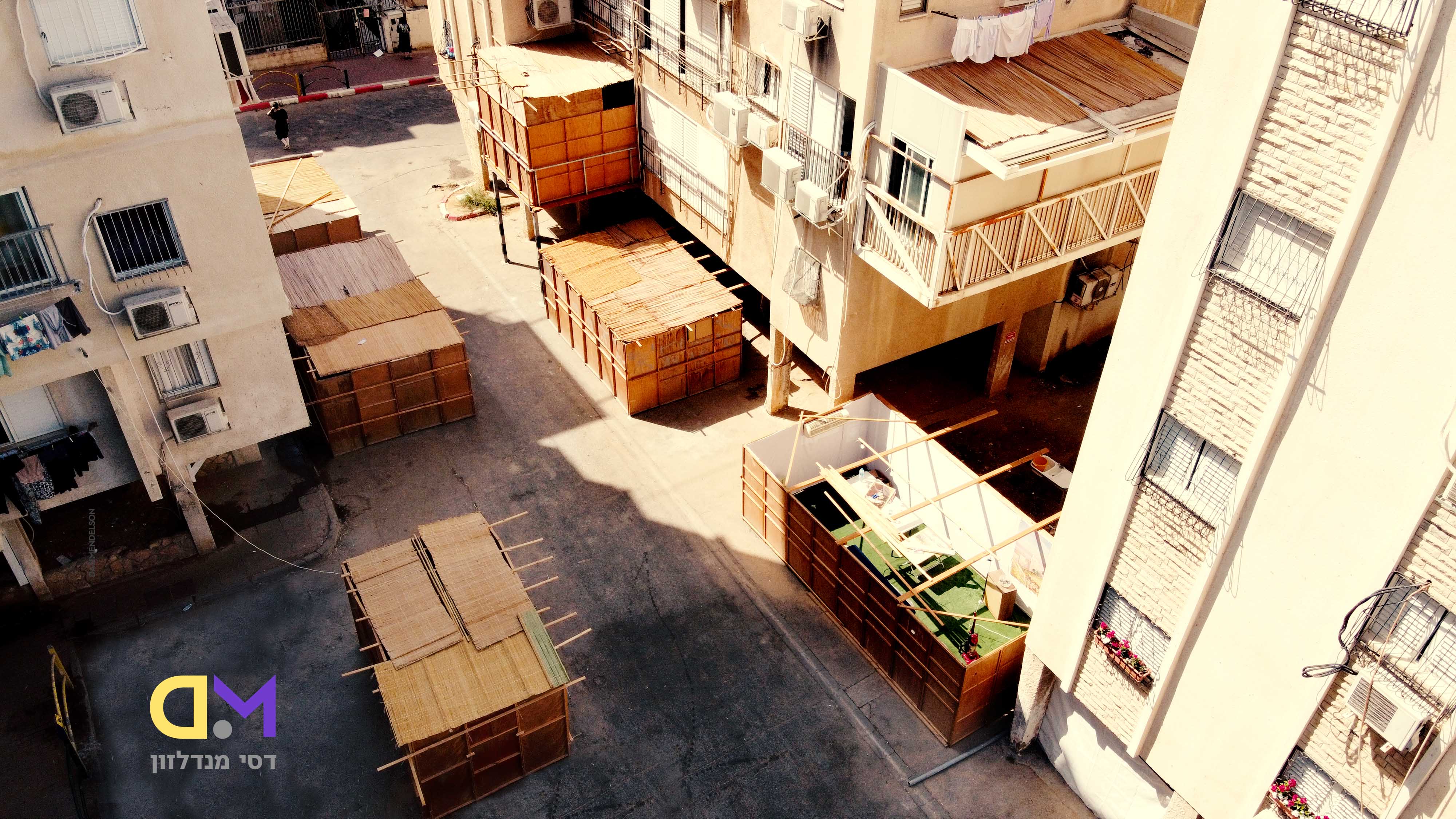 סוכה 1 copy (1).jpg