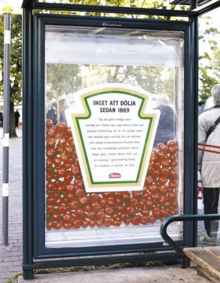קטשופ היינץ - עגבניות בתחנת האוטובוס.jpg