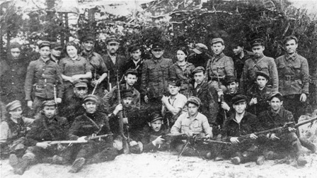 Bielski_partisans.jpg