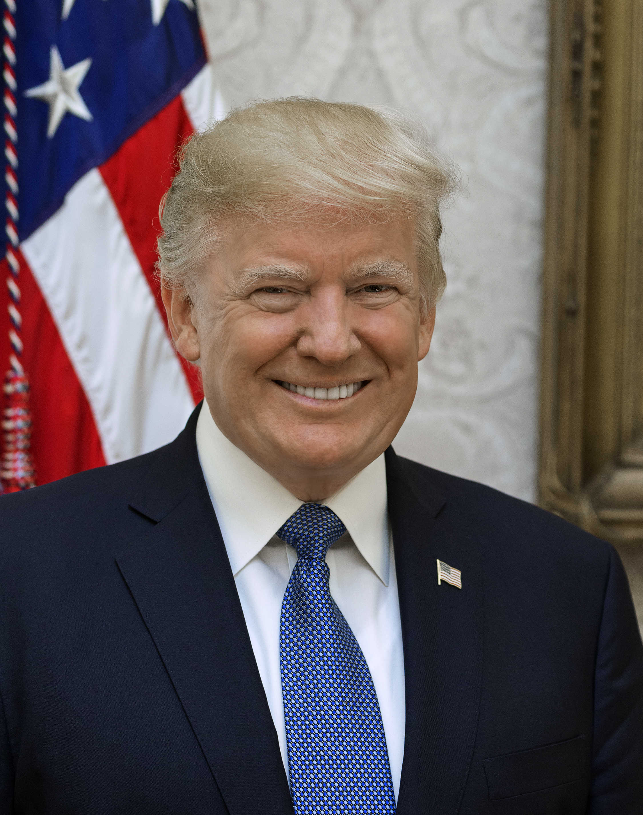 Donald_Trump_official_portrait_optimized.jpg