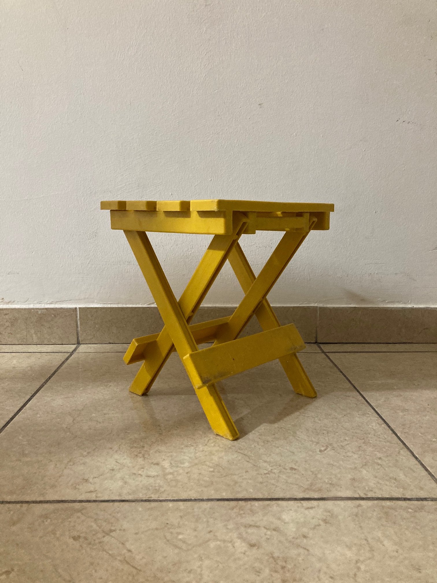 yellow stool.jpg