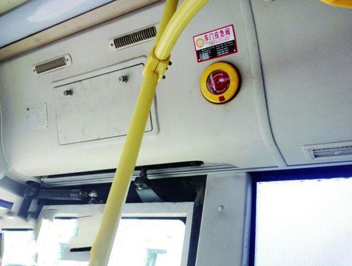 Emergency valve in bus